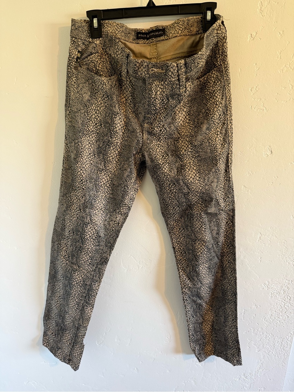 Rock & Republic Snake Print Berlin Jeans - Black & Taupe